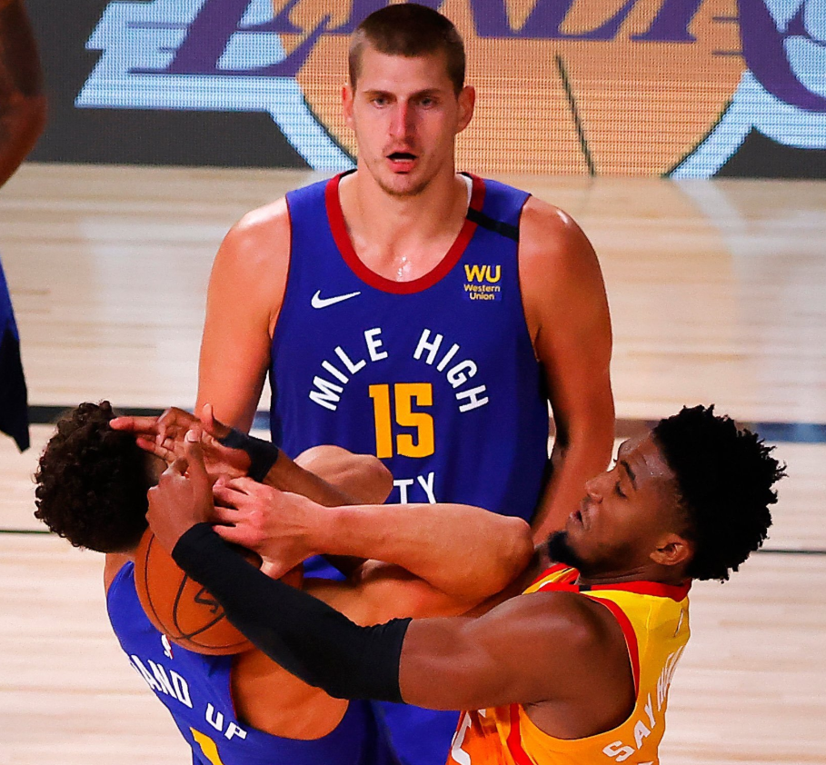 包含Ming在掘金比赛中挺进下一轮，回归赛场引发热议！的词条