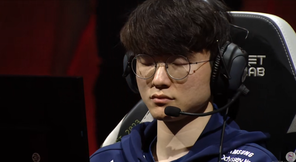 Faker在西班牙队比赛中精彩发挥，大胜引发热议！的简单介绍