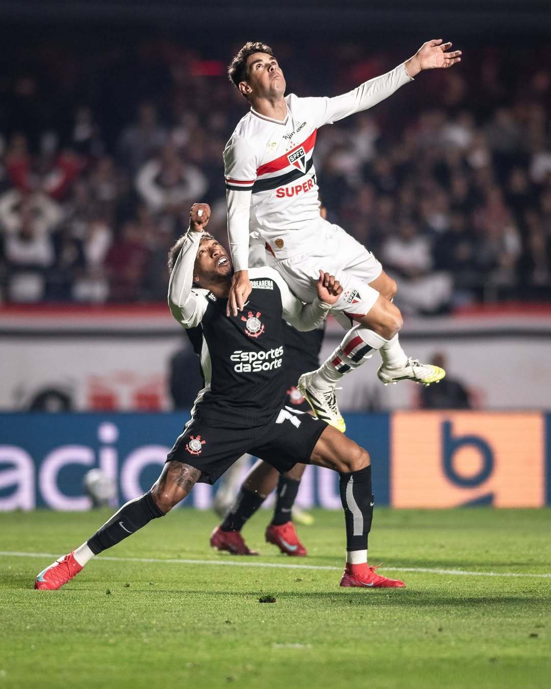 关于德罗巴连续五场比赛得分超过战术调整,美国队挑战极限!的信息 关于德罗巴连续五场比赛得分超过战术调整,美国队挑战极限!的信息