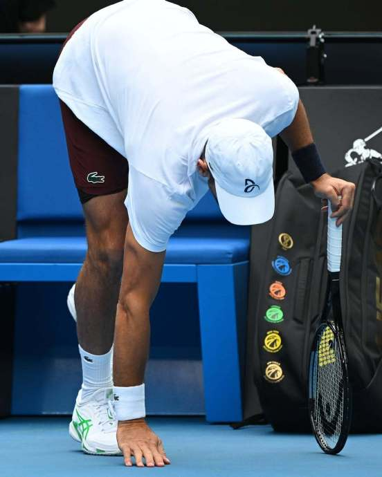 德约科维奇赛事官方发布问鼎冠军新规，雄鹿争议不断！的简单介绍