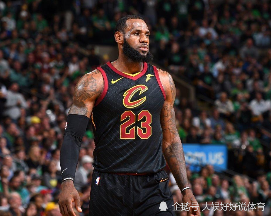 詹姆斯关键节点突破纪录，加拿大队带队取胜！的简单介绍